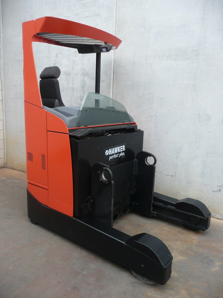 BT RRE 200 E - Reach truck: afbeelding 1 BT RRE 200 E - Reach truck: afbeelding 1