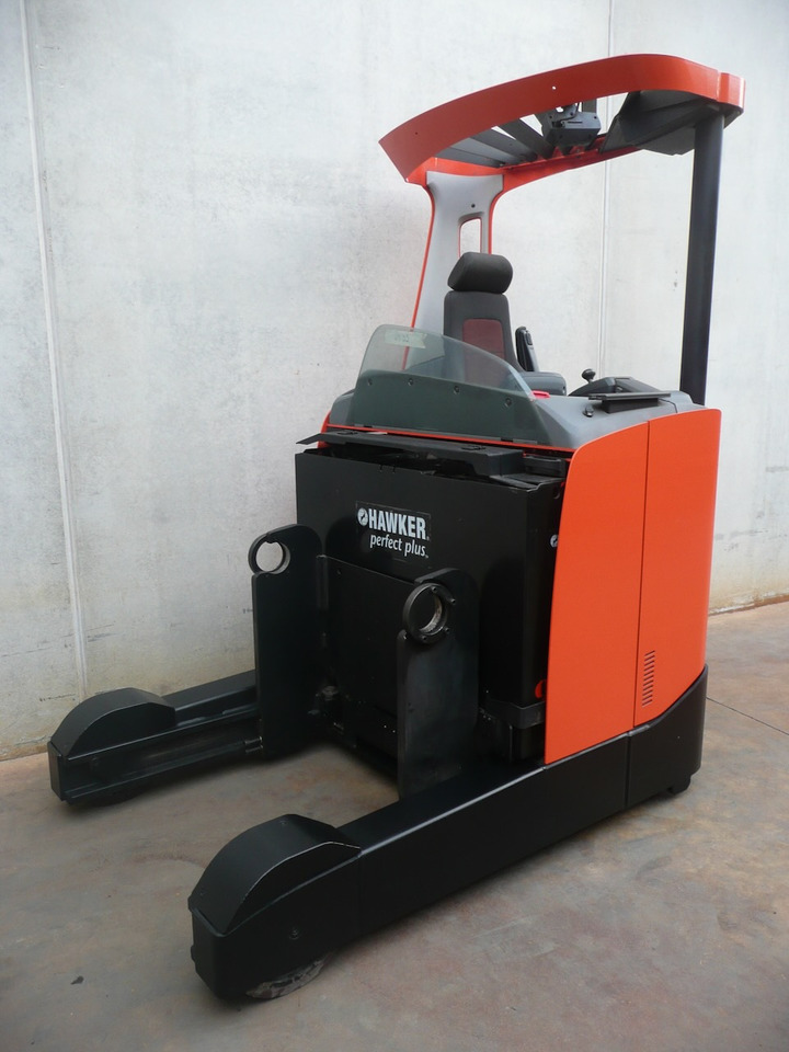 BT RRE 200 E - Reach truck: afbeelding 3 BT RRE 200 E - Reach truck: afbeelding 3