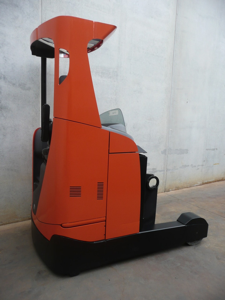 BT RRE 200 E - Reach truck: afbeelding 2 BT RRE 200 E - Reach truck: afbeelding 2