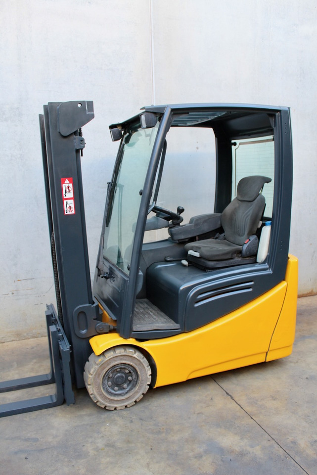 Jungheinrich EFG 216k 450 DZ - Elektrische heftruck: afbeelding 3 Jungheinrich EFG 216k 450 DZ - Elektrische heftruck: afbeelding 3