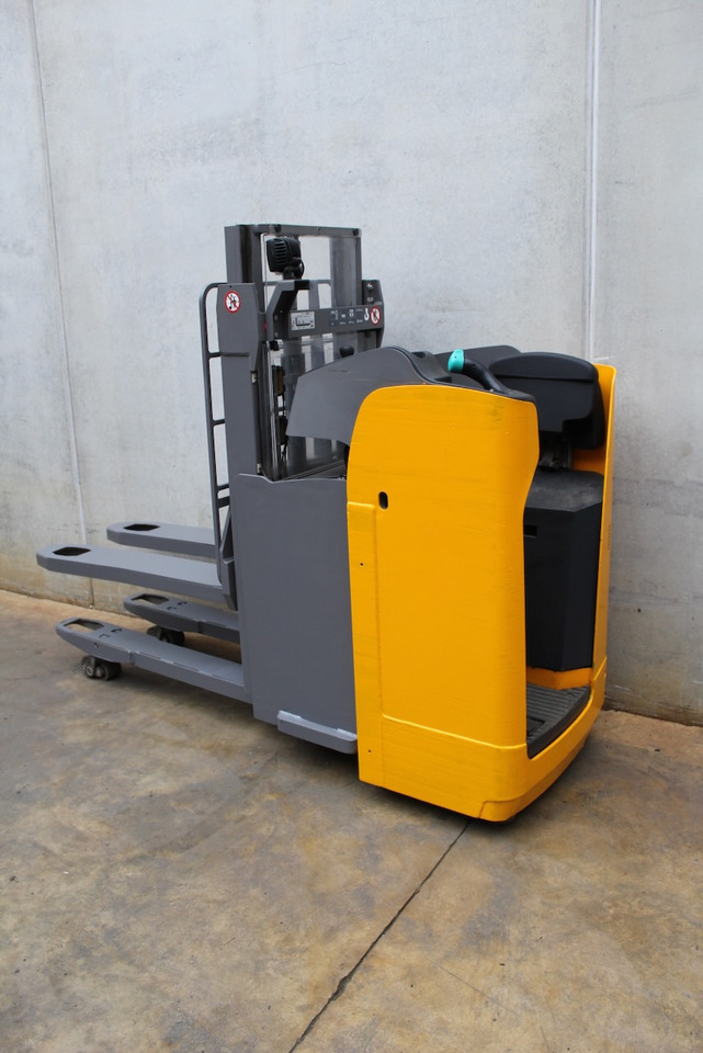 Jungheinrich ESD 120 201 ZT - Stapelaar: afbeelding 1 Jungheinrich ESD 120 201 ZT - Stapelaar: afbeelding 1