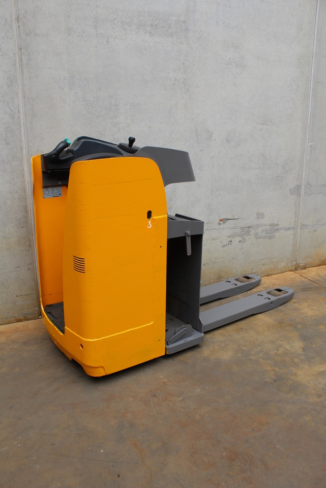 Jungheinrich ESE 120 - Palletwagen: afbeelding 3 Jungheinrich ESE 120 - Palletwagen: afbeelding 3