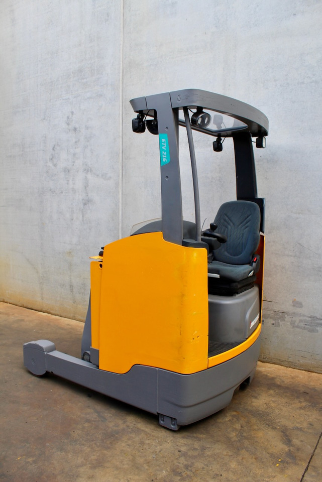 Jungheinrich ETV 216 941 DZ - Reach truck: afbeelding 1 Jungheinrich ETV 216 941 DZ - Reach truck: afbeelding 1