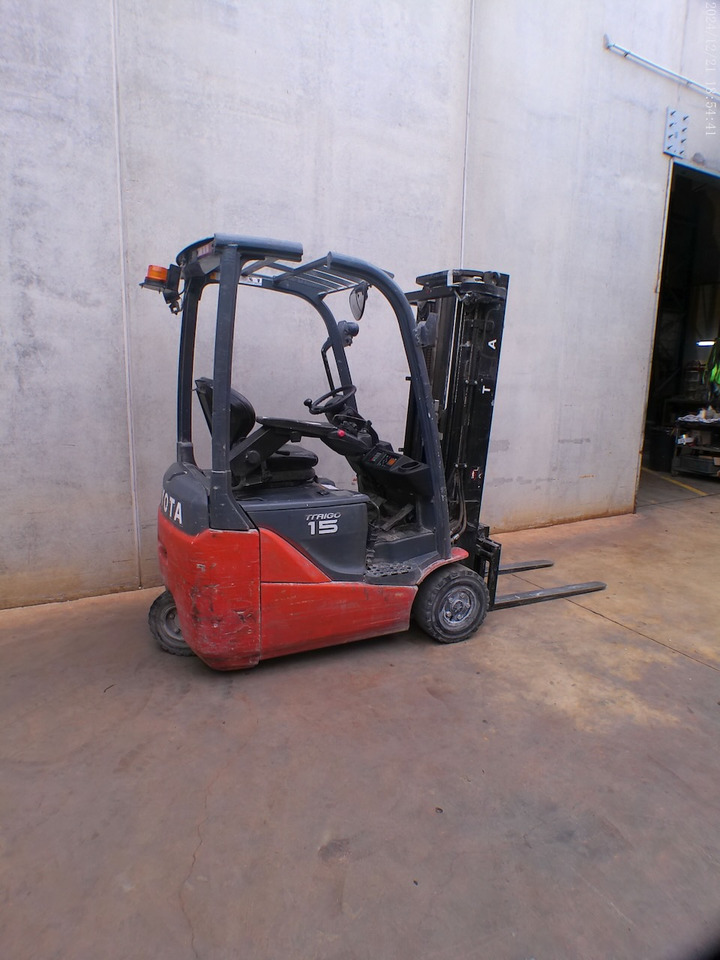 Toyota 8FBE15T - Elektrische heftruck: afbeelding 2 Toyota 8FBE15T - Elektrische heftruck: afbeelding 2