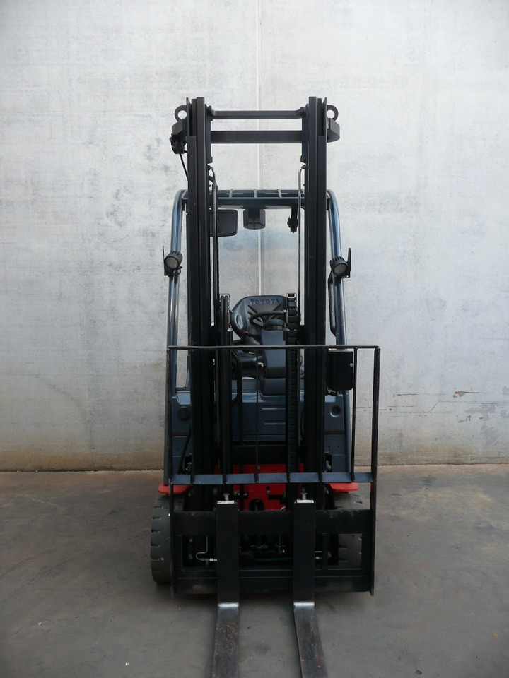 Toyota 8FBE15T - Elektrische heftruck: afbeelding 5 Toyota 8FBE15T - Elektrische heftruck: afbeelding 5