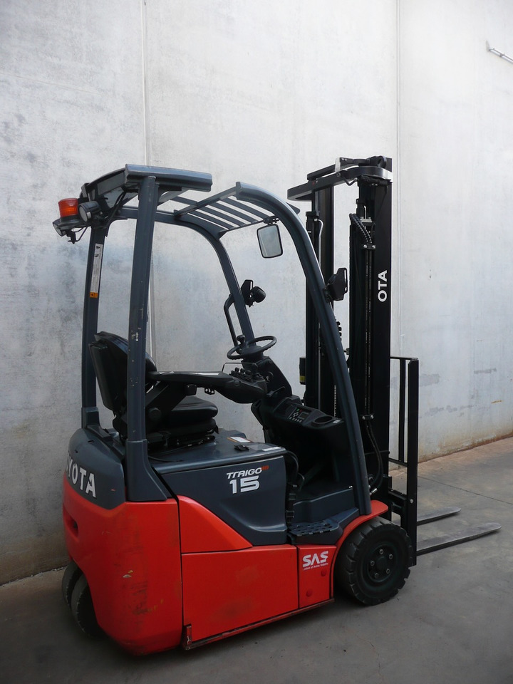 Toyota 8FBE15T - Elektrische heftruck: afbeelding 2 Toyota 8FBE15T - Elektrische heftruck: afbeelding 2