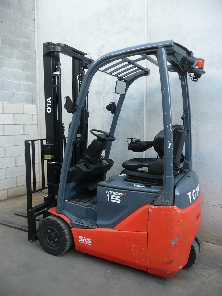 Toyota 8FBE15T - Elektrische heftruck: afbeelding 4 Toyota 8FBE15T - Elektrische heftruck: afbeelding 4