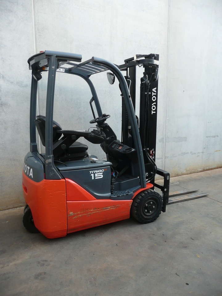 Toyota 8FBE15T - Elektrische heftruck: afbeelding 2 Toyota 8FBE15T - Elektrische heftruck: afbeelding 2