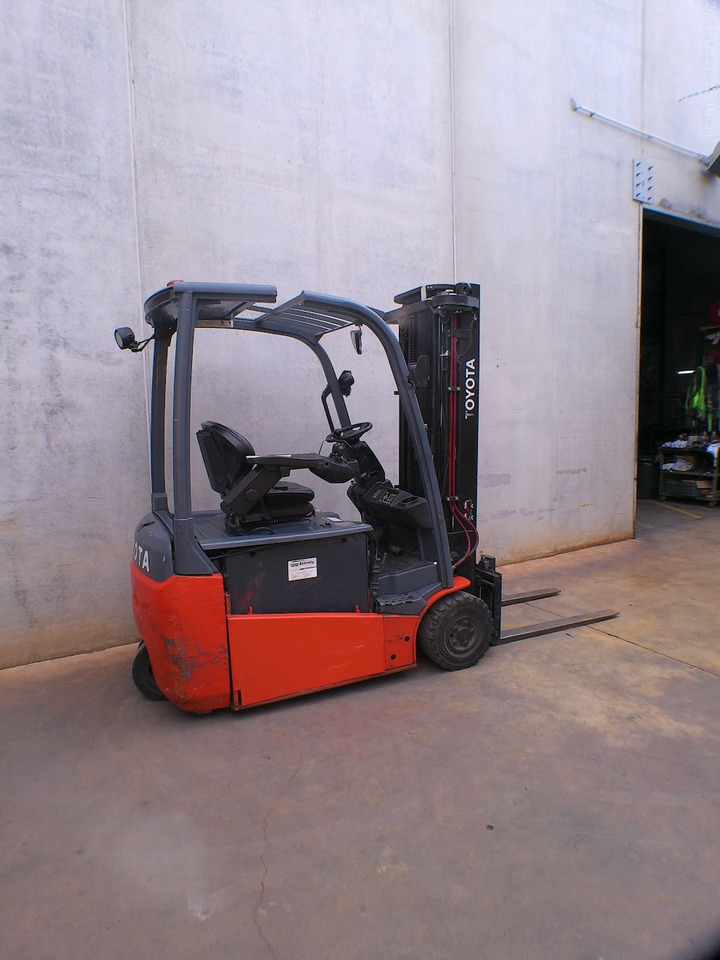 Toyota 8FBE16T - Elektrische heftruck: afbeelding 2 Toyota 8FBE16T - Elektrische heftruck: afbeelding 2
