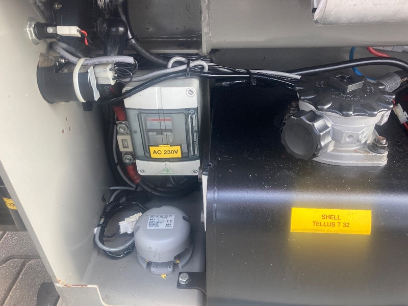 Schaarlift Holland lift HL 9714: afbeelding 11 Schaarlift Holland lift HL 9714: afbeelding 11