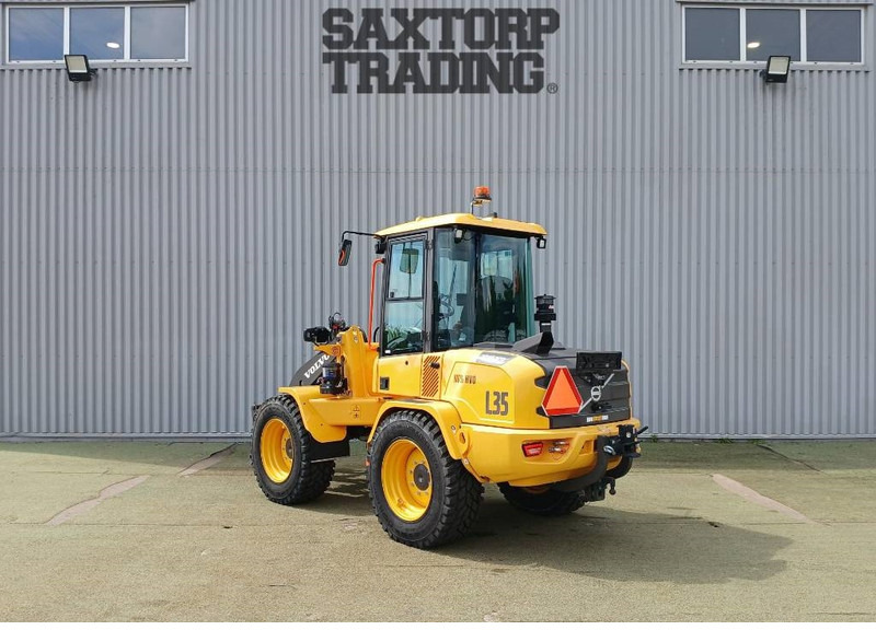 Volvo L35HT +Vikplog + Sandspridarskopa + skopa + Hydr G - Schranklader: afbeelding 4 Volvo L35HT +Vikplog + Sandspridarskopa + skopa + Hydr G - Schranklader: afbeelding 4