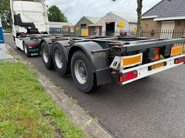 Pacton Containerchassis 20/30ft 2 lift axles ADR TuV 09-2025 - Containertransporter/ Wissellaadbak oplegger: afbeelding 5 Pacton Containerchassis 20/30ft 2 lift axles ADR TuV 09-2025 - Containertransporter/ Wissellaadbak oplegger: afbeelding 5