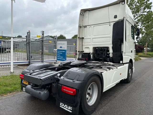 DAF XF 480 4x2 Euro6 SSC 2-tanks PTO Hydraulic feedpump MOT 03-2026 - Trekker: afbeelding 5 DAF XF 480 4x2 Euro6 SSC 2-tanks PTO Hydraulic feedpump MOT 03-2026 - Trekker: afbeelding 5