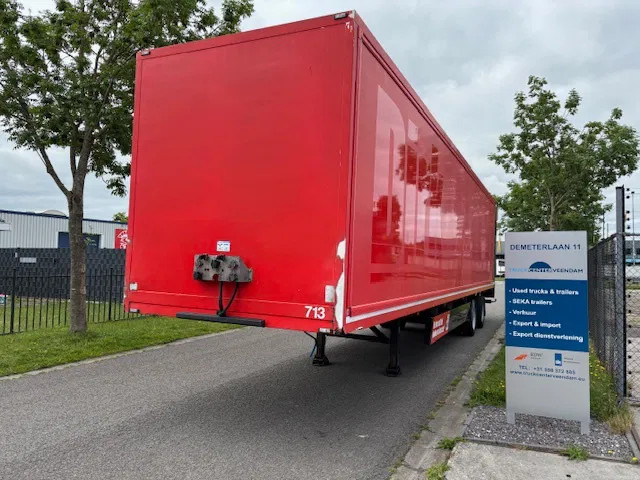 Vogelzang Closed box steering axle 2.5 ton taillift set batteries - Gesloten oplegger: afbeelding 1 Vogelzang Closed box steering axle 2.5 ton taillift set batteries - Gesloten oplegger: afbeelding 1