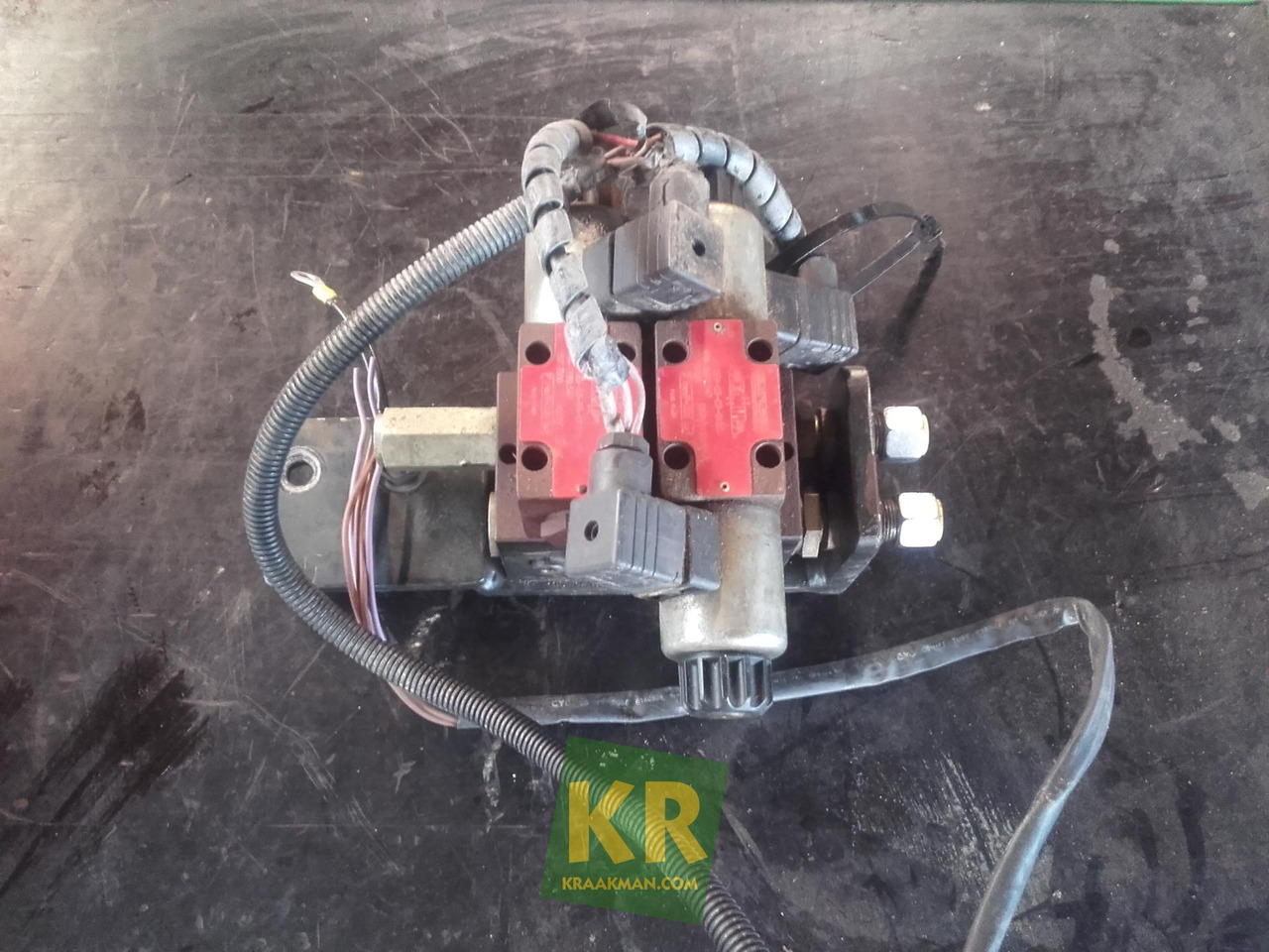 1100 Controller John Deere - Navigatiesysteem voor Tractor: afbeelding 4 1100 Controller John Deere - Navigatiesysteem voor Tractor: afbeelding 4