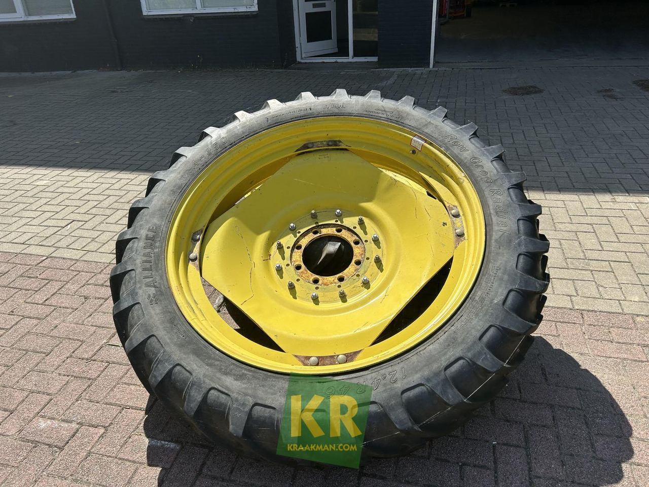 12.4R46 Alliance - Complete wiel voor Landbouwmachine: afbeelding 1 12.4R46 Alliance - Complete wiel voor Landbouwmachine: afbeelding 1