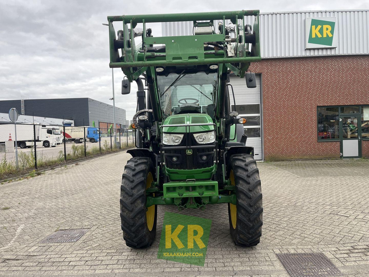6115R John Deere - Tractor: afbeelding 2 6115R John Deere - Tractor: afbeelding 2