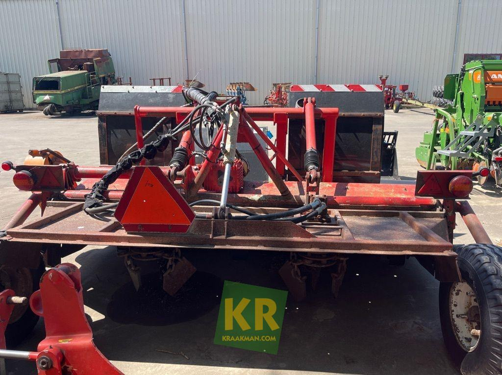 Ducker UM 27 - Maaimachine: afbeelding 2 Ducker UM 27 - Maaimachine: afbeelding 2