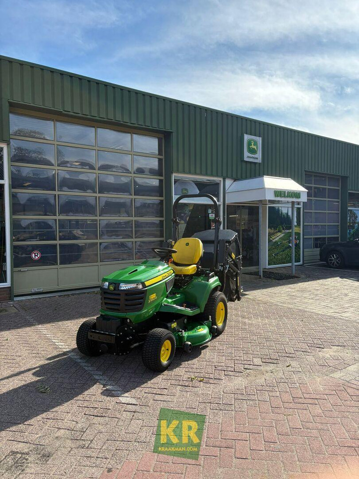 John Deere X950R - Gazonmaaier: afbeelding 1 John Deere X950R - Gazonmaaier: afbeelding 1
