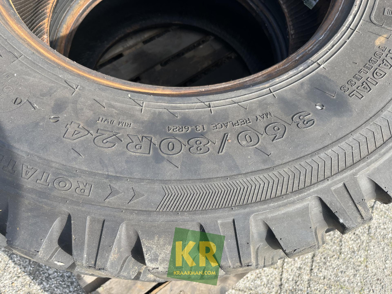 Nokian 360/80R24 Tri 2 Onbekend merk  - Band voor Landbouwmachine: afbeelding 3 Nokian 360/80R24 Tri 2 Onbekend merk  - Band voor Landbouwmachine: afbeelding 3