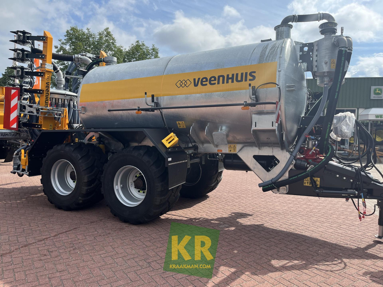 Perfektline Veenhuis - Mesttank: afbeelding 1 Perfektline Veenhuis - Mesttank: afbeelding 1