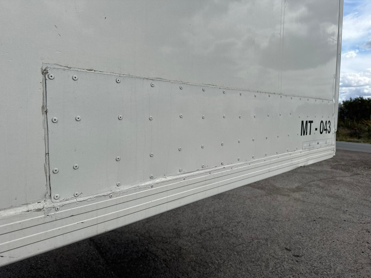 Gray and Adams 2005 Vector 1800 MT – MT-043 - Koelwagen oplegger: afbeelding 5 Gray and Adams 2005 Vector 1800 MT – MT-043 - Koelwagen oplegger: afbeelding 5