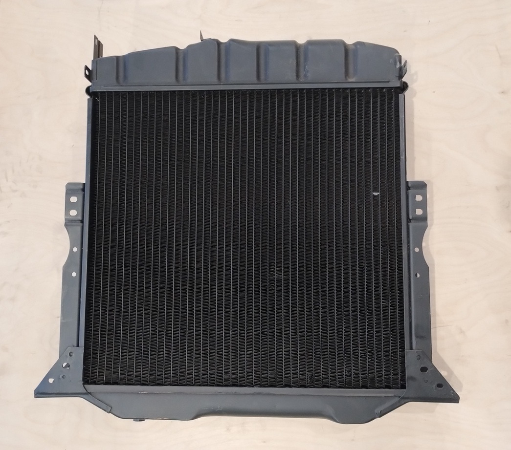 CHŁODNICA WODY MERCEDES LP 608 808 3145004702 - Radiateur: afbeelding 2 CHŁODNICA WODY MERCEDES LP 608 808 3145004702 - Radiateur: afbeelding 2