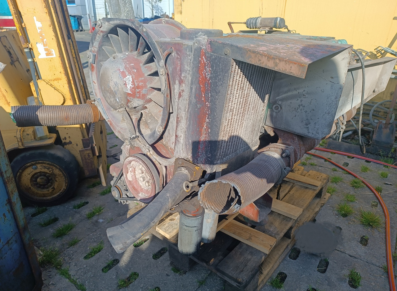 DEUTZ F 10 L 413 F F10L413F 256 HP / 305 HP - Motor en onderdelen voor Industriële machine: afbeelding 3 DEUTZ F 10 L 413 F F10L413F 256 HP / 305 HP - Motor en onderdelen voor Industriële machine: afbeelding 3