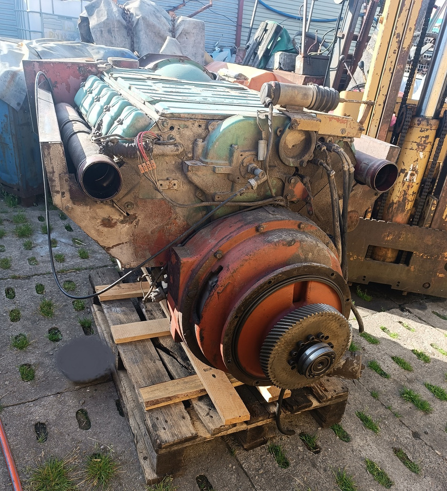 DEUTZ F 10 L 413 F F10L413F 256 HP / 305 HP - Motor en onderdelen voor Industriële machine: afbeelding 4 DEUTZ F 10 L 413 F F10L413F 256 HP / 305 HP - Motor en onderdelen voor Industriële machine: afbeelding 4