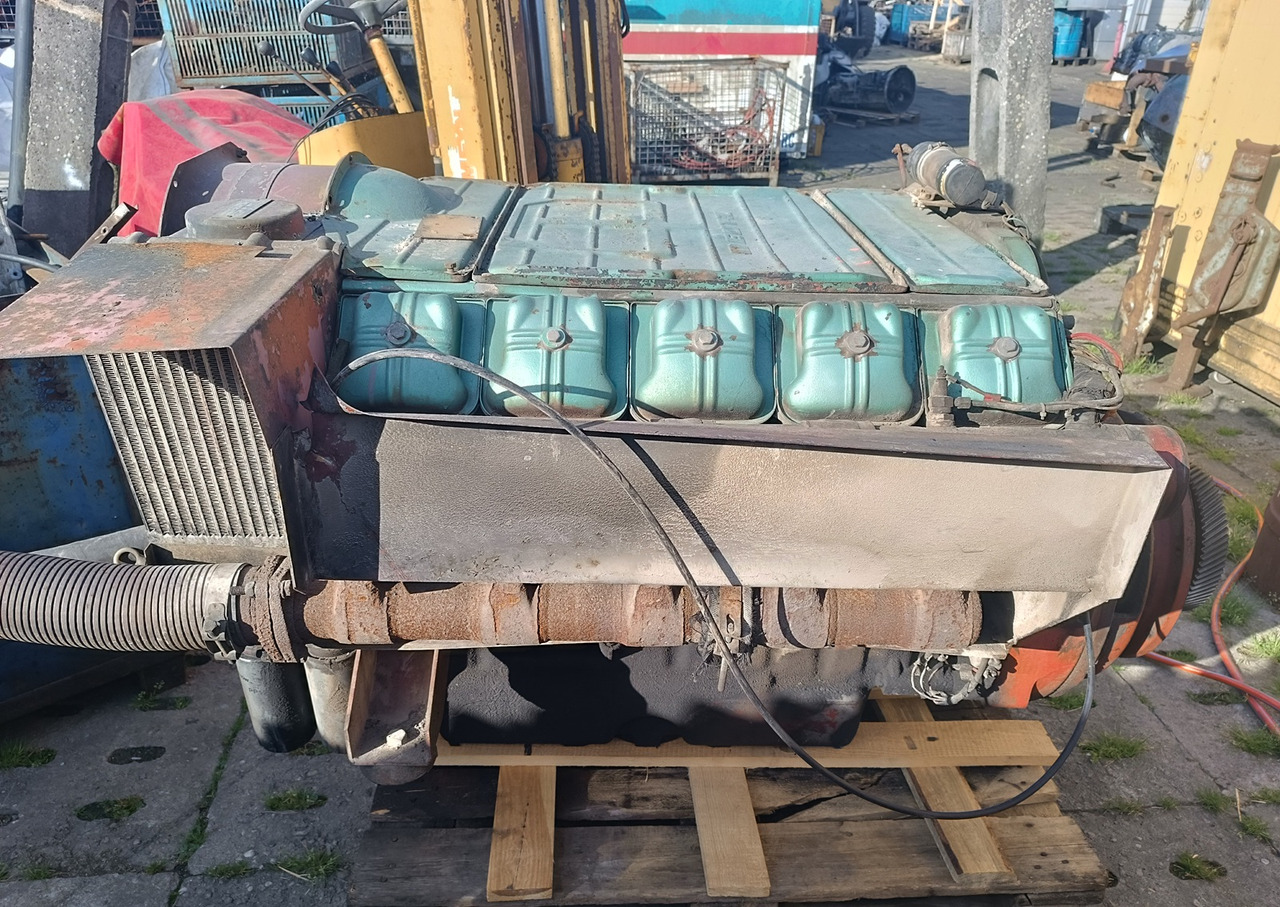 DEUTZ F 10 L 413 F F10L413F 256 HP / 305 HP - Motor en onderdelen voor Industriële machine: afbeelding 1 DEUTZ F 10 L 413 F F10L413F 256 HP / 305 HP - Motor en onderdelen voor Industriële machine: afbeelding 1