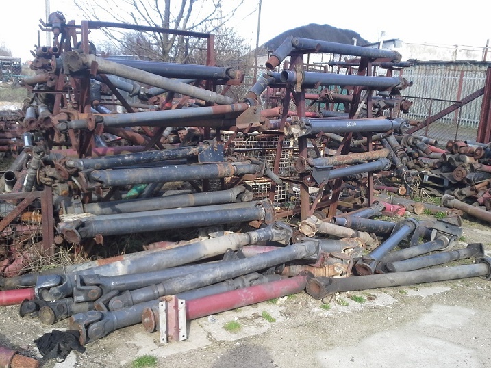 MERCEDES-BENZ Actros MP1 MP2 MP3 4x2 4x4 6x2 6x4 6x6 8x2 8x4 8x6 8x8 - Cardanas voor Vrachtwagen: afbeelding 2 MERCEDES-BENZ Actros MP1 MP2 MP3 4x2 4x4 6x2 6x4 6x6 8x2 8x4 8x6 8x8 - Cardanas voor Vrachtwagen: afbeelding 2