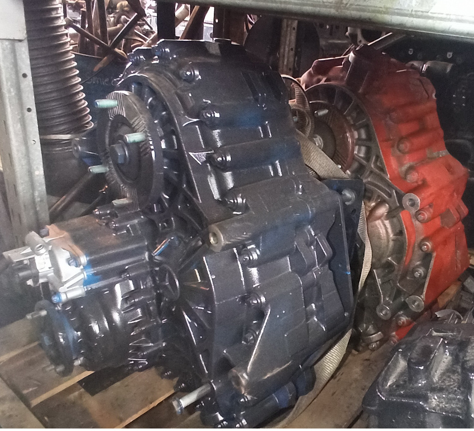 MERCEDES-BENZ VG3000 VG 3000 AROCS ACTROS 4x4 6x6 8x6 8x8 - Transmissie voor Vrachtwagen: afbeelding 1 MERCEDES-BENZ VG3000 VG 3000 AROCS ACTROS 4x4 6x6 8x6 8x8 - Transmissie voor Vrachtwagen: afbeelding 1