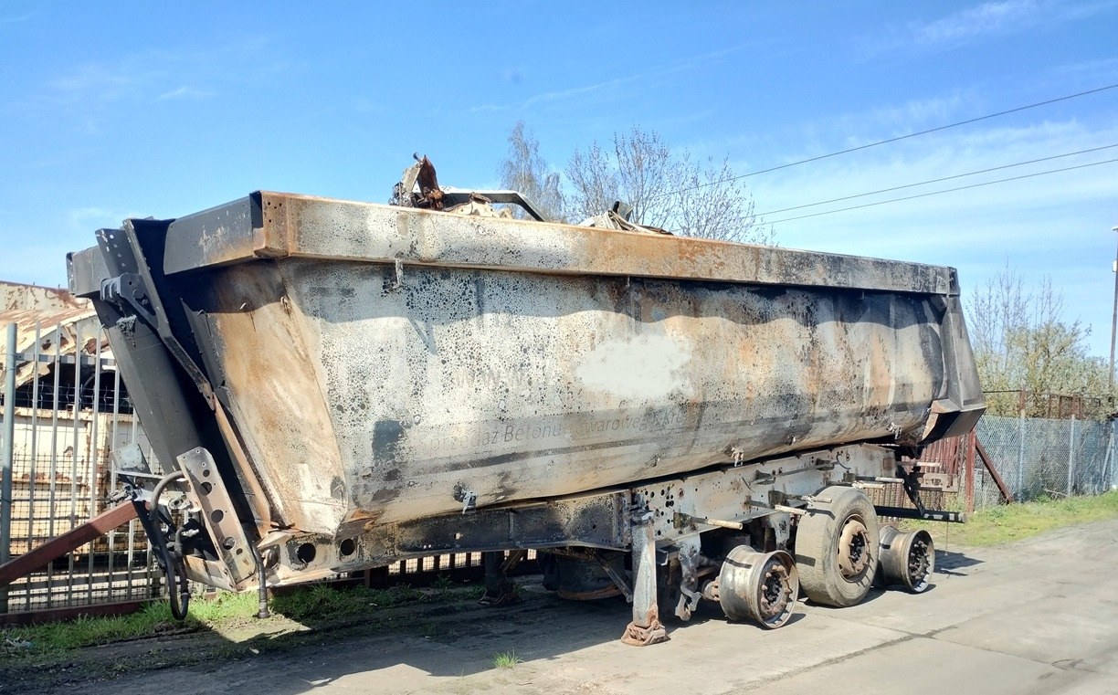 SCHMITZ CARGOBULL GOTHA 26 m3 SGF S3  2015 - Kipper oplegger: afbeelding 5 SCHMITZ CARGOBULL GOTHA 26 m3 SGF S3  2015 - Kipper oplegger: afbeelding 5
