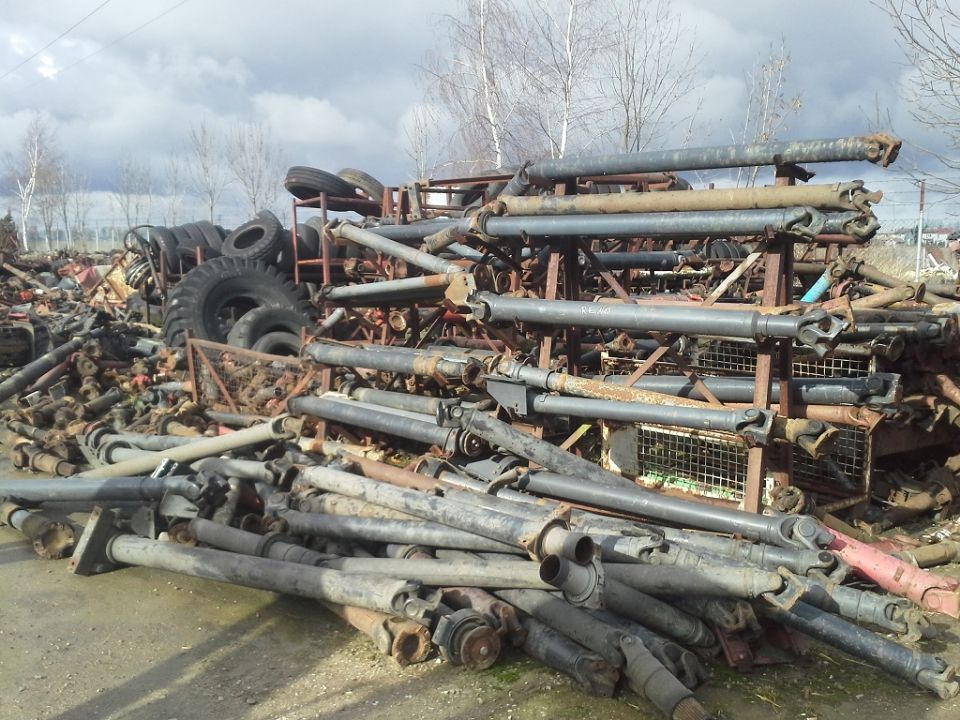 WAŁ NAPĘDOWY MERCEDES 814 817 914 917 1117 1217 1314 1317 1320 1324 1520 1524 - Cardanas: afbeelding 1 WAŁ NAPĘDOWY MERCEDES 814 817 914 917 1117 1217 1314 1317 1320 1324 1520 1524 - Cardanas: afbeelding 1