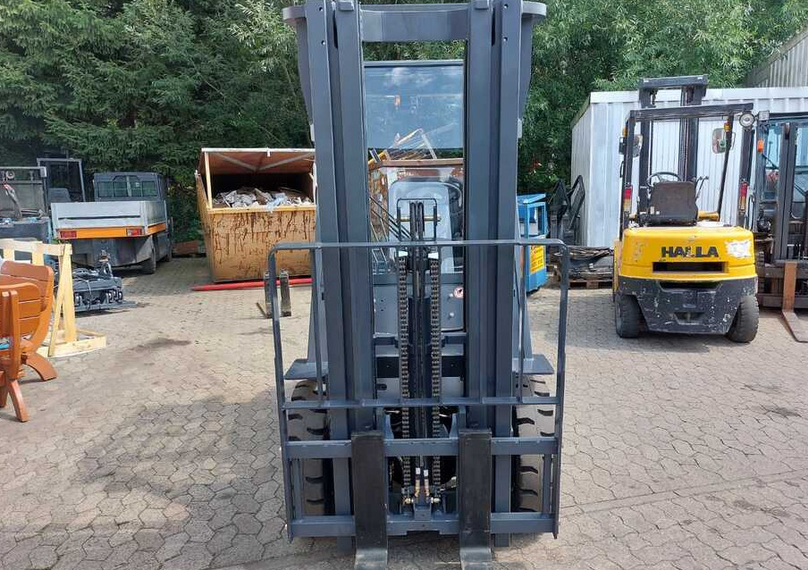 Artison PFD25.33 9L -II - Diesel heftruck: afbeelding 3 Artison PFD25.33 9L -II - Diesel heftruck: afbeelding 3