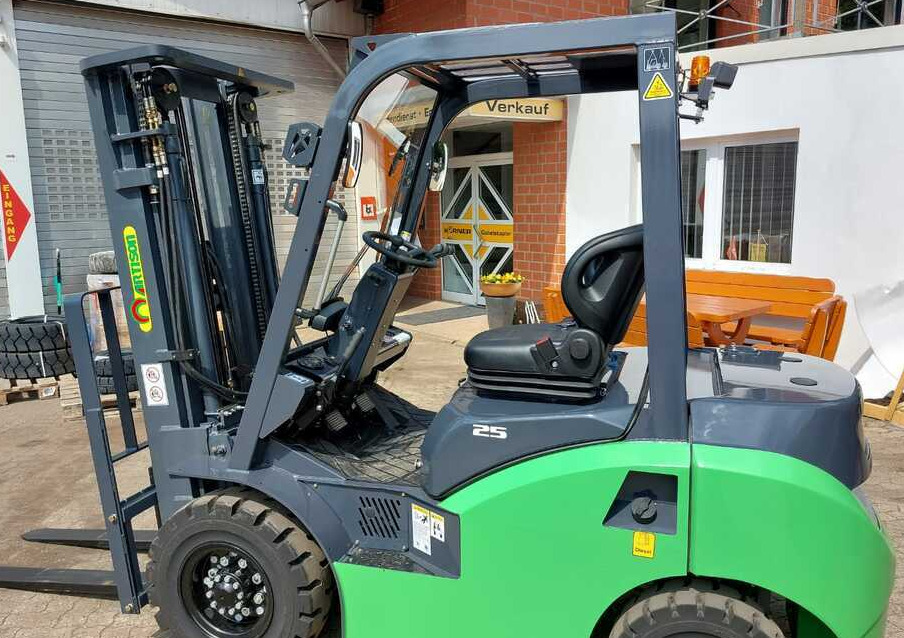 Artison PFD25.33 9L -II - Diesel heftruck: afbeelding 1 Artison PFD25.33 9L -II - Diesel heftruck: afbeelding 1