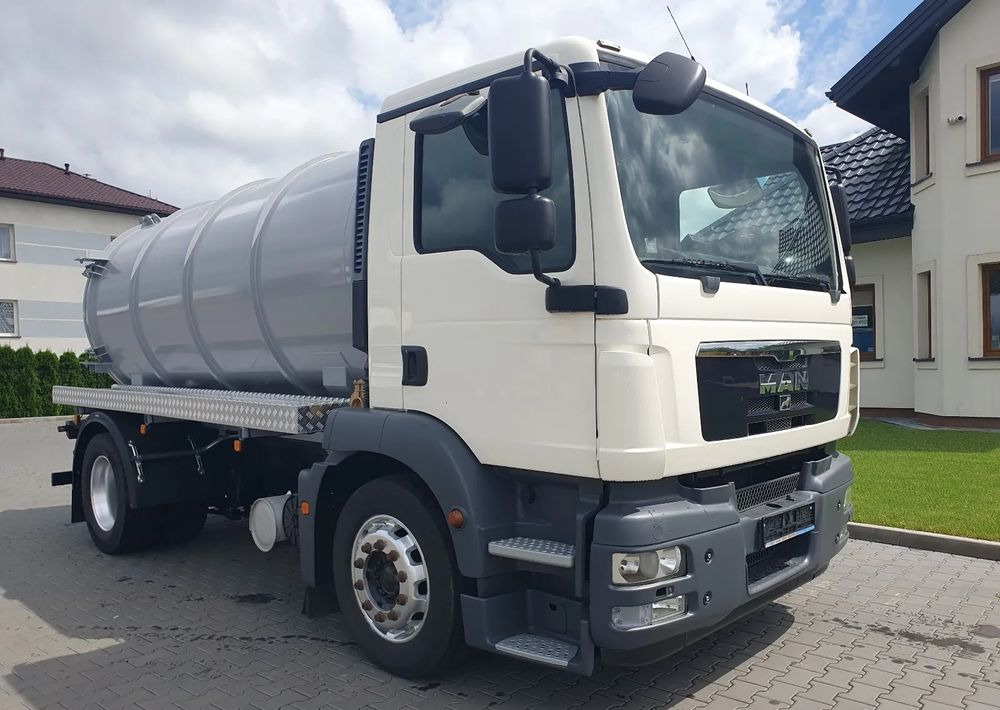 MAN TGM 18 340 - Vuilniswagen: afbeelding 2 MAN TGM 18 340 - Vuilniswagen: afbeelding 2