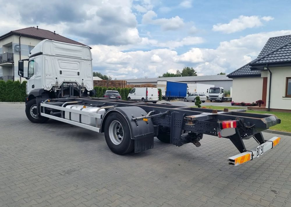 Mercedes-Benz Actros 1836 - Schuifzeilen vrachtwagen: afbeelding 4 Mercedes-Benz Actros 1836 - Schuifzeilen vrachtwagen: afbeelding 4