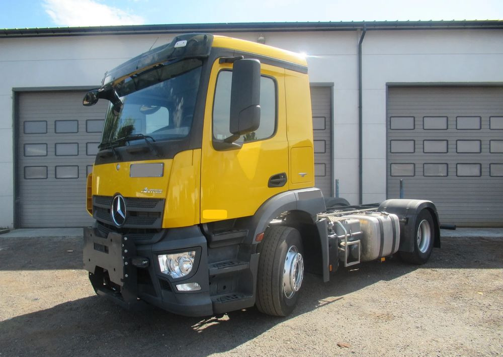 Mercedes-Benz Antos 1830 rozstaw osi 3,60 - Chassis vrachtwagen: afbeelding 2 Mercedes-Benz Antos 1830 rozstaw osi 3,60 - Chassis vrachtwagen: afbeelding 2