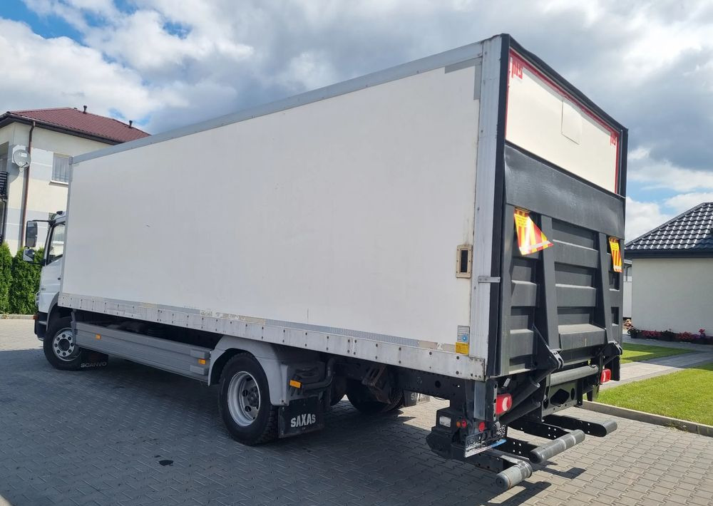 Mercedes-Benz Atego 1224 - Koelwagen vrachtwagen: afbeelding 4 Mercedes-Benz Atego 1224 - Koelwagen vrachtwagen: afbeelding 4