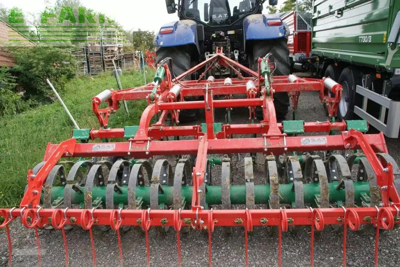 Agro-Masz runnner 40 h-aktion-mulchgrubber-neu - Cultivator: afbeelding 5 Agro-Masz runnner 40 h-aktion-mulchgrubber-neu - Cultivator: afbeelding 5