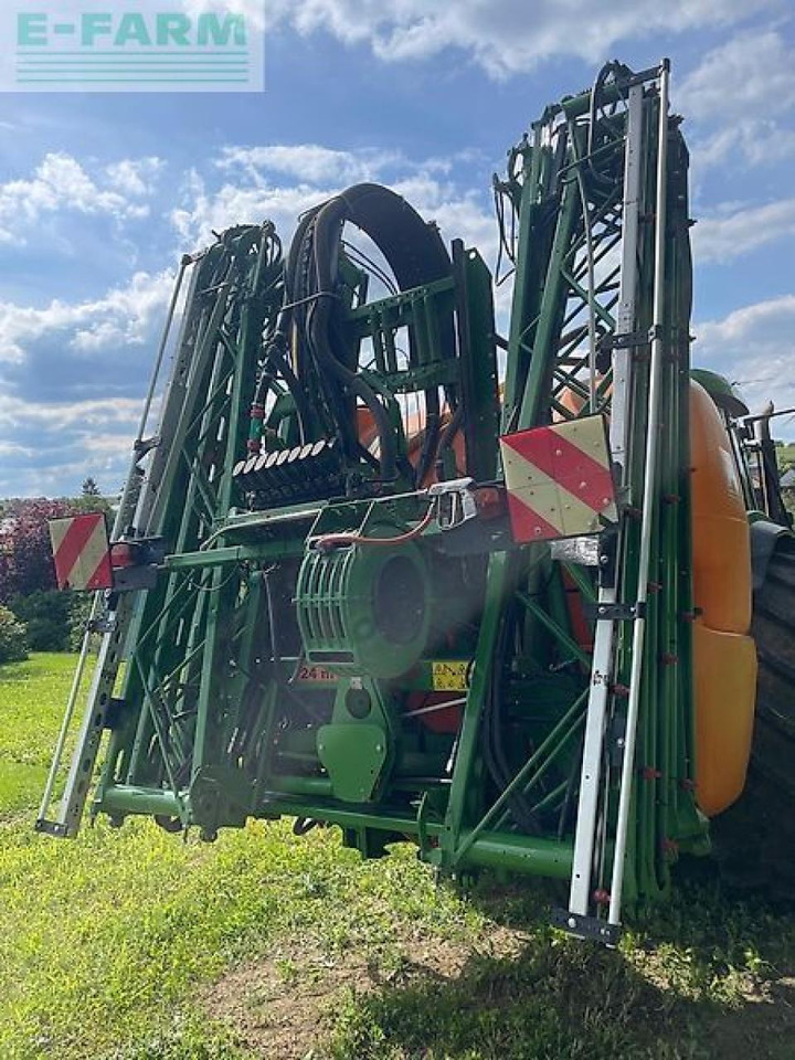 Amazone uf 1501 mit fronttank 600l - Getrokken veldspuit: afbeelding 2 Amazone uf 1501 mit fronttank 600l - Getrokken veldspuit: afbeelding 2