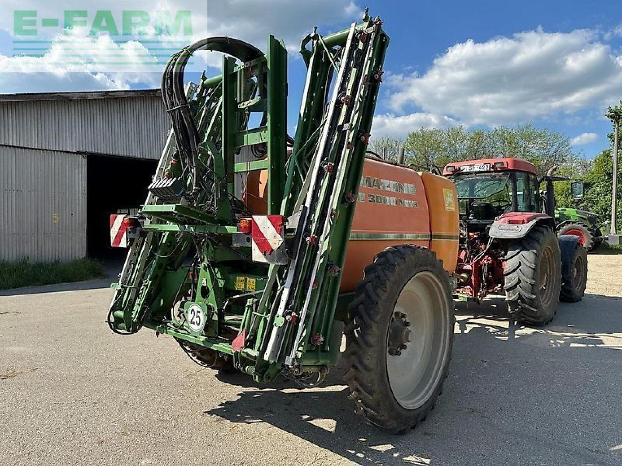 Amazone ug 3000/18 nova - Getrokken veldspuit: afbeelding 5 Amazone ug 3000/18 nova - Getrokken veldspuit: afbeelding 5