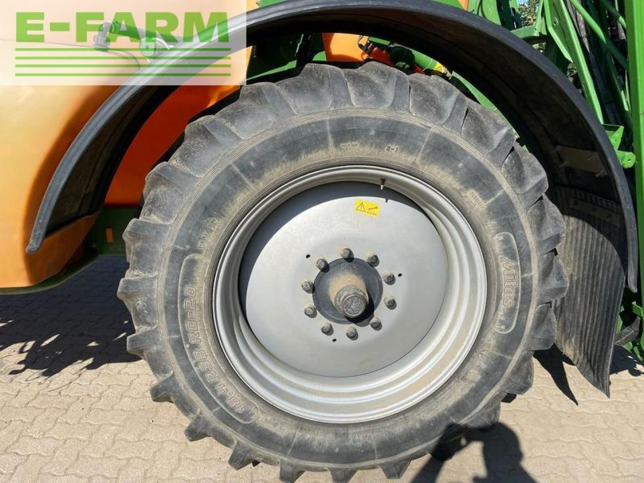 Amazone ux 4200 special - Getrokken veldspuit: afbeelding 5 Amazone ux 4200 special - Getrokken veldspuit: afbeelding 5