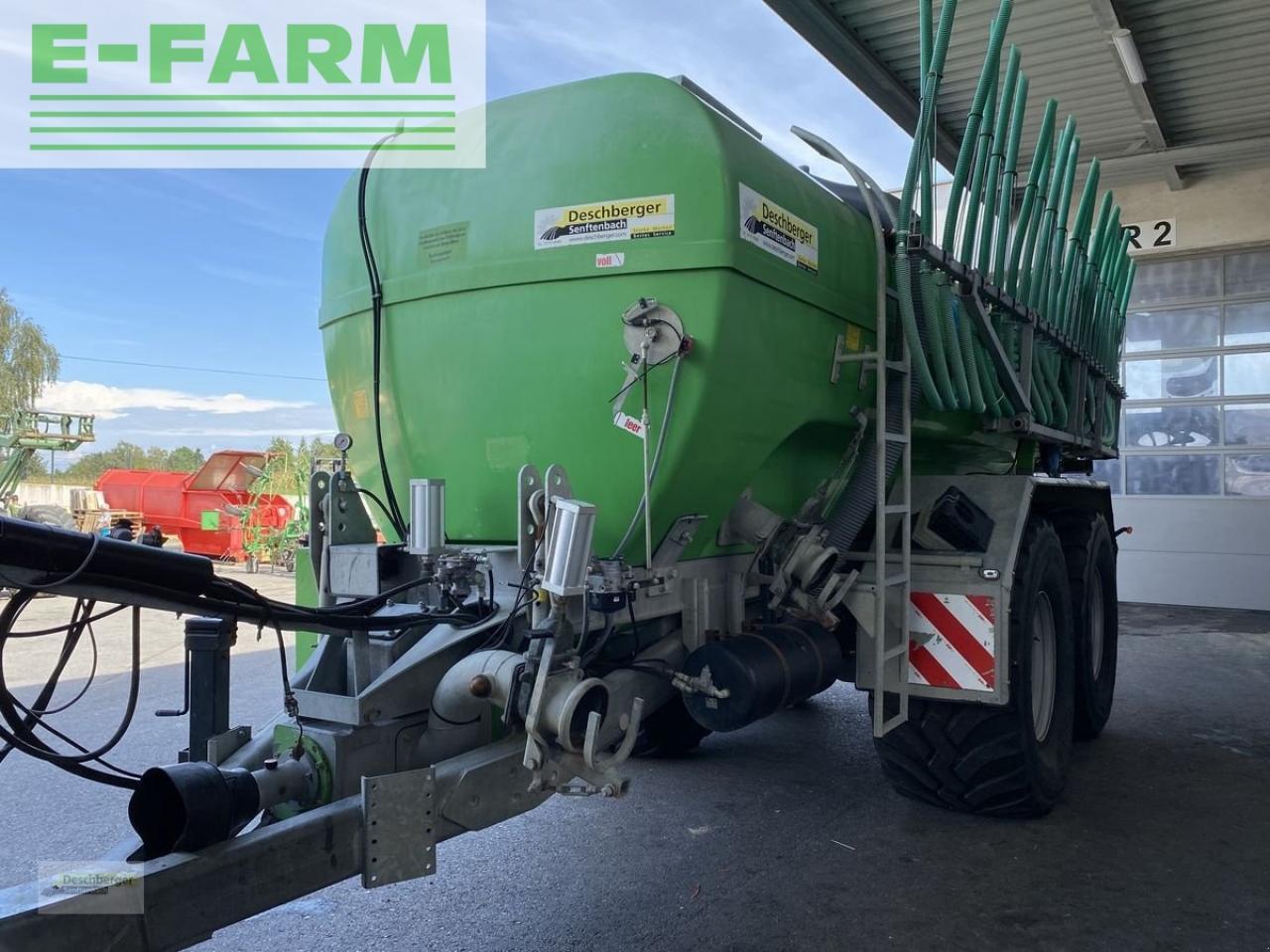 Bauer poly 185 tl - Mesttank: afbeelding 4 Bauer poly 185 tl - Mesttank: afbeelding 4