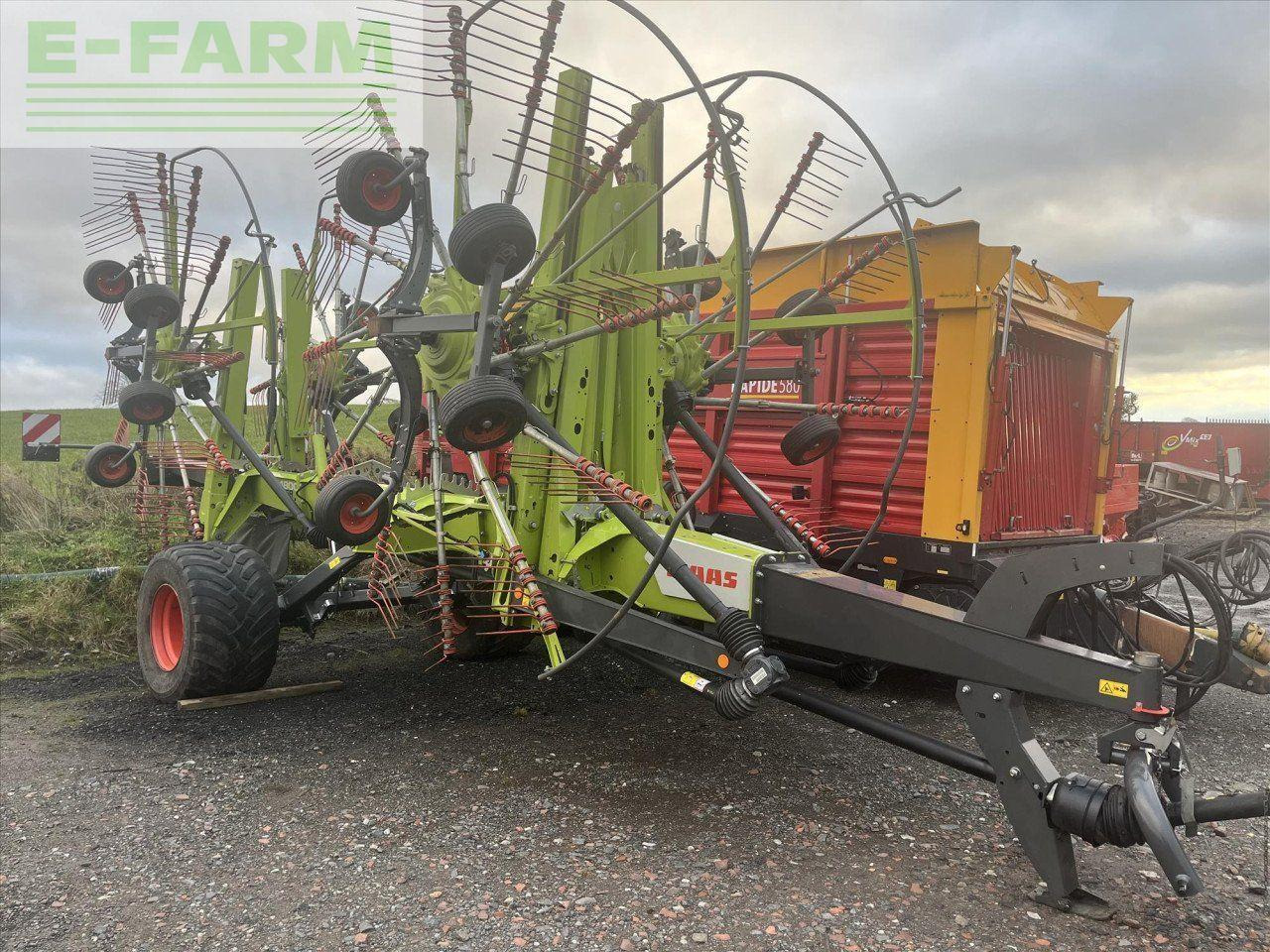 CLAAS LINER 4800 BUSINESS - Hooischudder: afbeelding 1 CLAAS LINER 4800 BUSINESS - Hooischudder: afbeelding 1