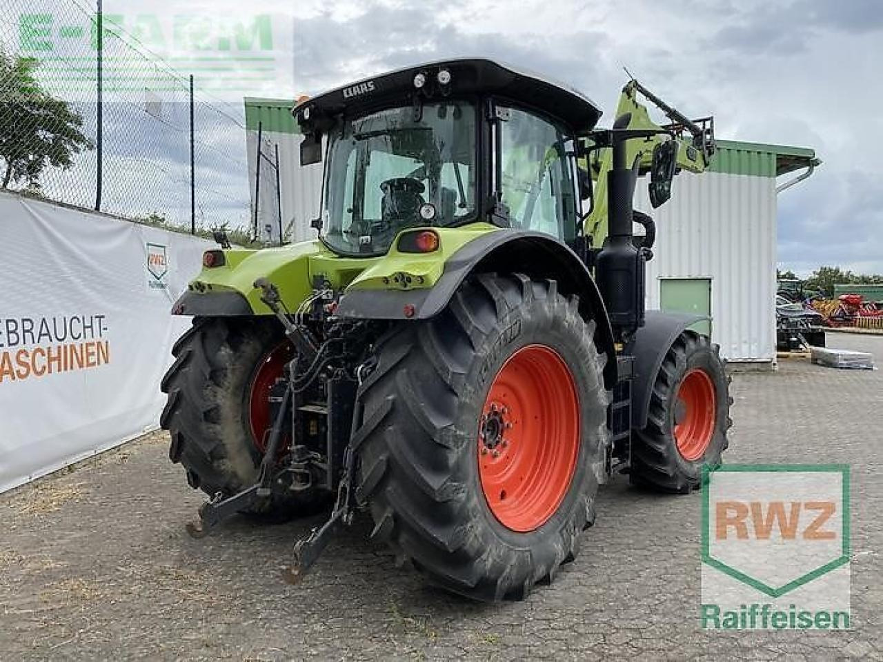 CLAAS arion 530 cis CIS - Tractor: afbeelding 2 CLAAS arion 530 cis CIS - Tractor: afbeelding 2