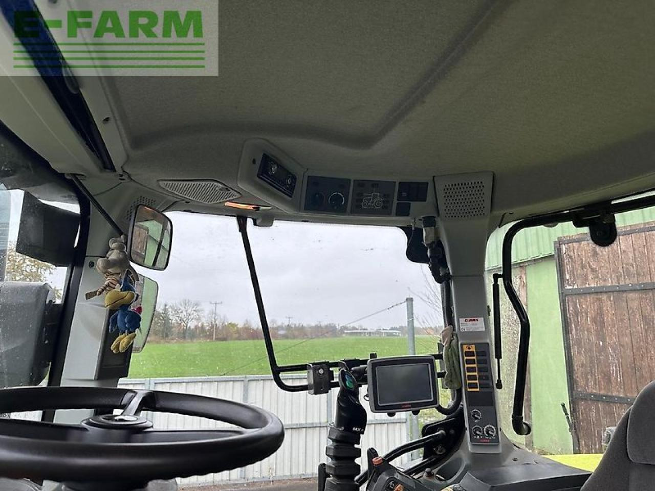 CLAAS arion 620 - Tractor: afbeelding 4 CLAAS arion 620 - Tractor: afbeelding 4
