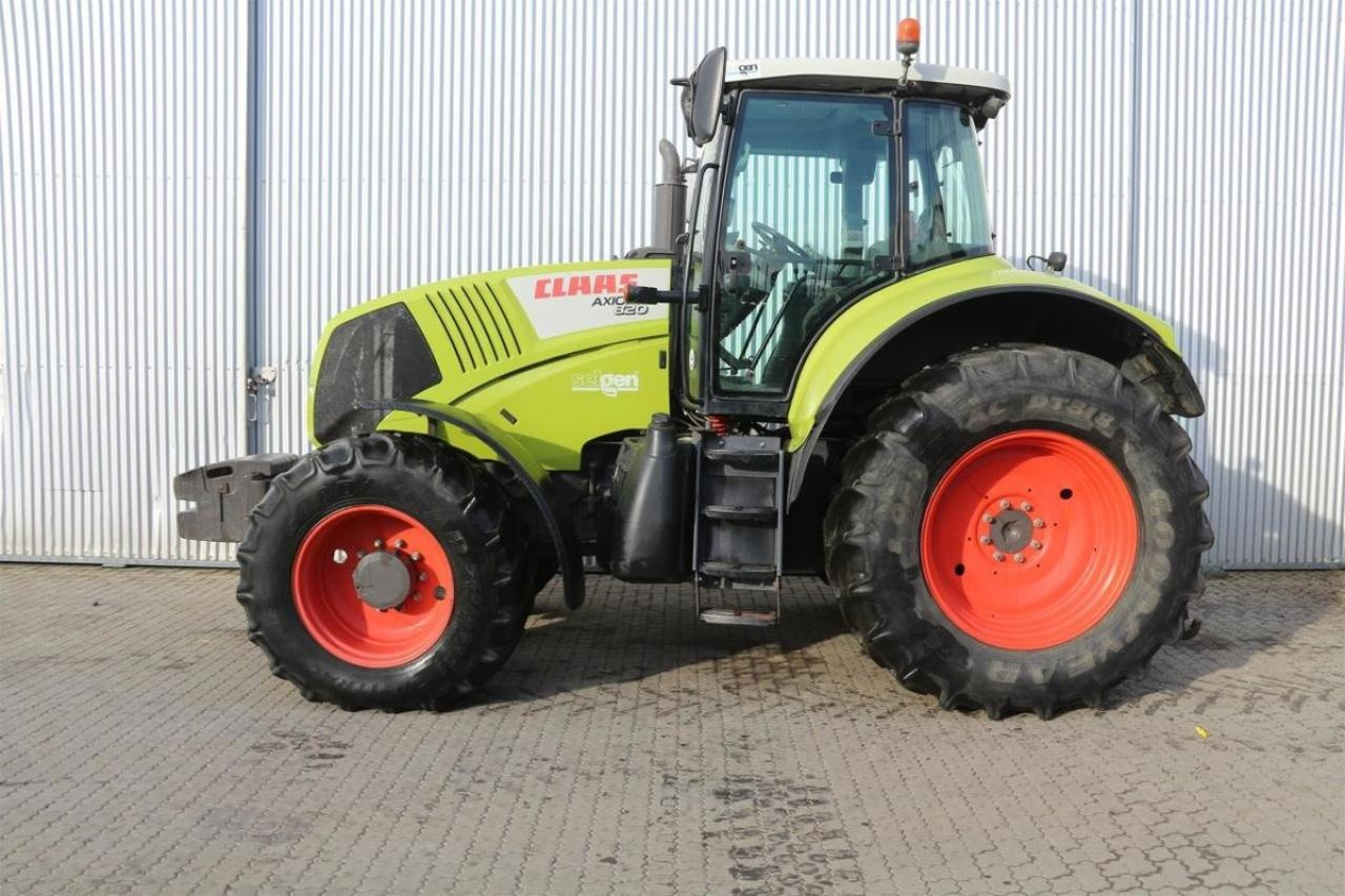 CLAAS axion 820 - Tractor: afbeelding 2 CLAAS axion 820 - Tractor: afbeelding 2