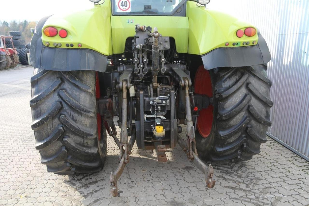 CLAAS axion 820 - Tractor: afbeelding 4 CLAAS axion 820 - Tractor: afbeelding 4
